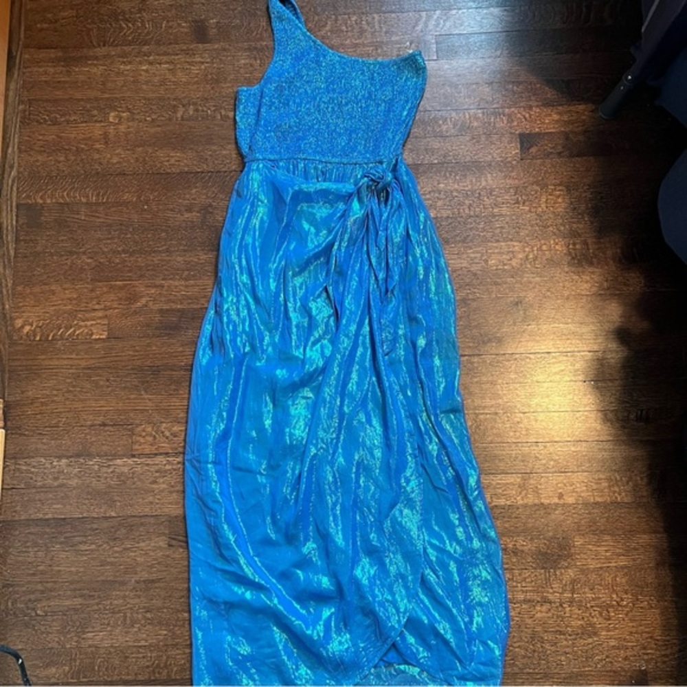 Sundress one shoulder metallic shimmer resort vacation wear maxi  dress size M/L